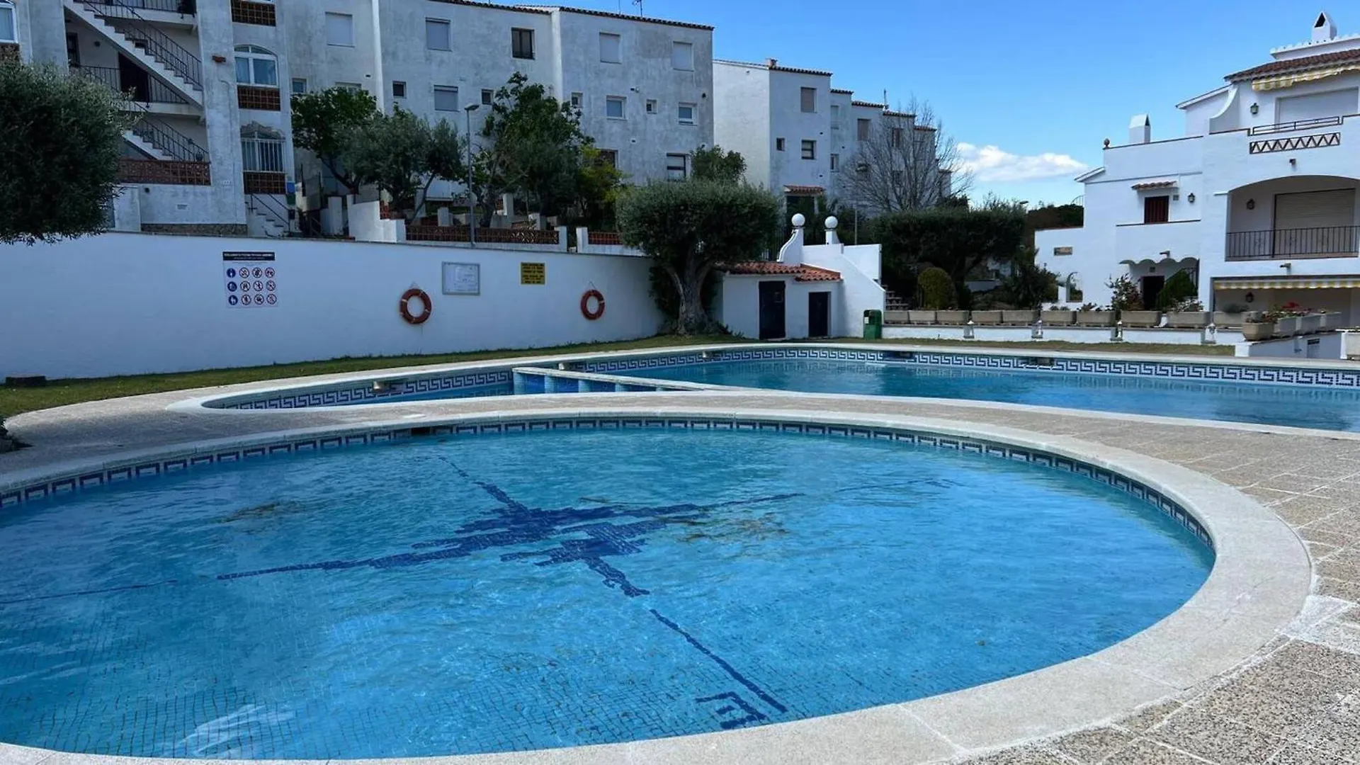 Piso Planta Baja Salida Piscina Av-03 Apartment Roses Spain